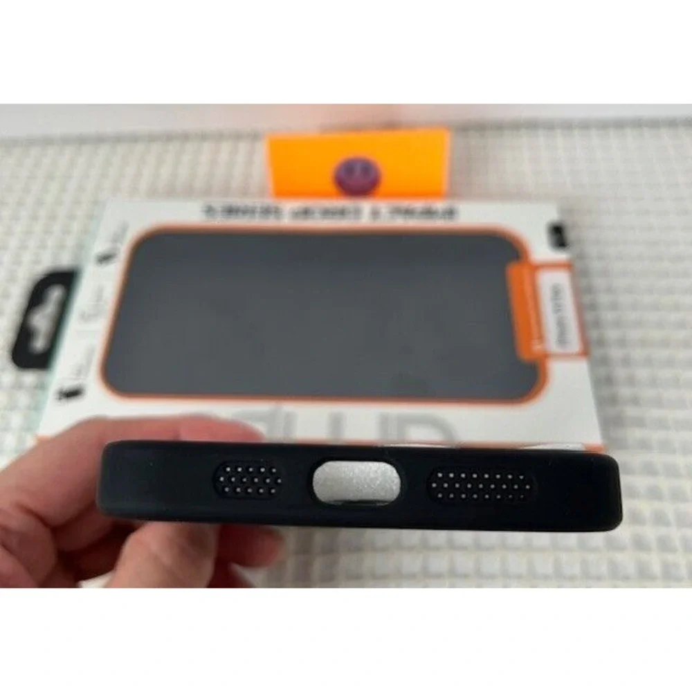 AMPD Impact‎ Drop Series Case for iPhone 16 Plus Black Magsafe NEW-open box